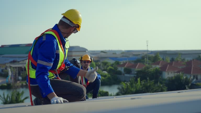 Best Roof Insulation Installation  in Atoka, TN
